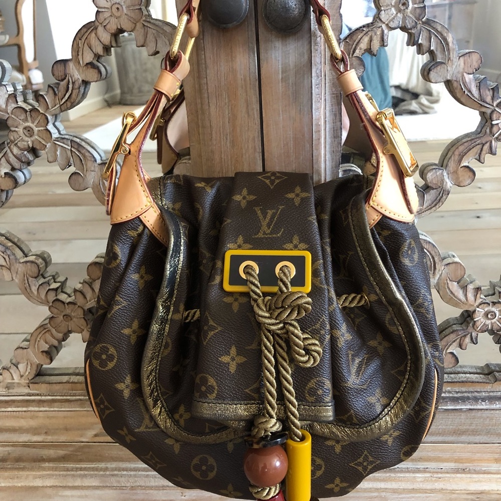 Louis Vuitton Special Edition Kalahari GM 2010.